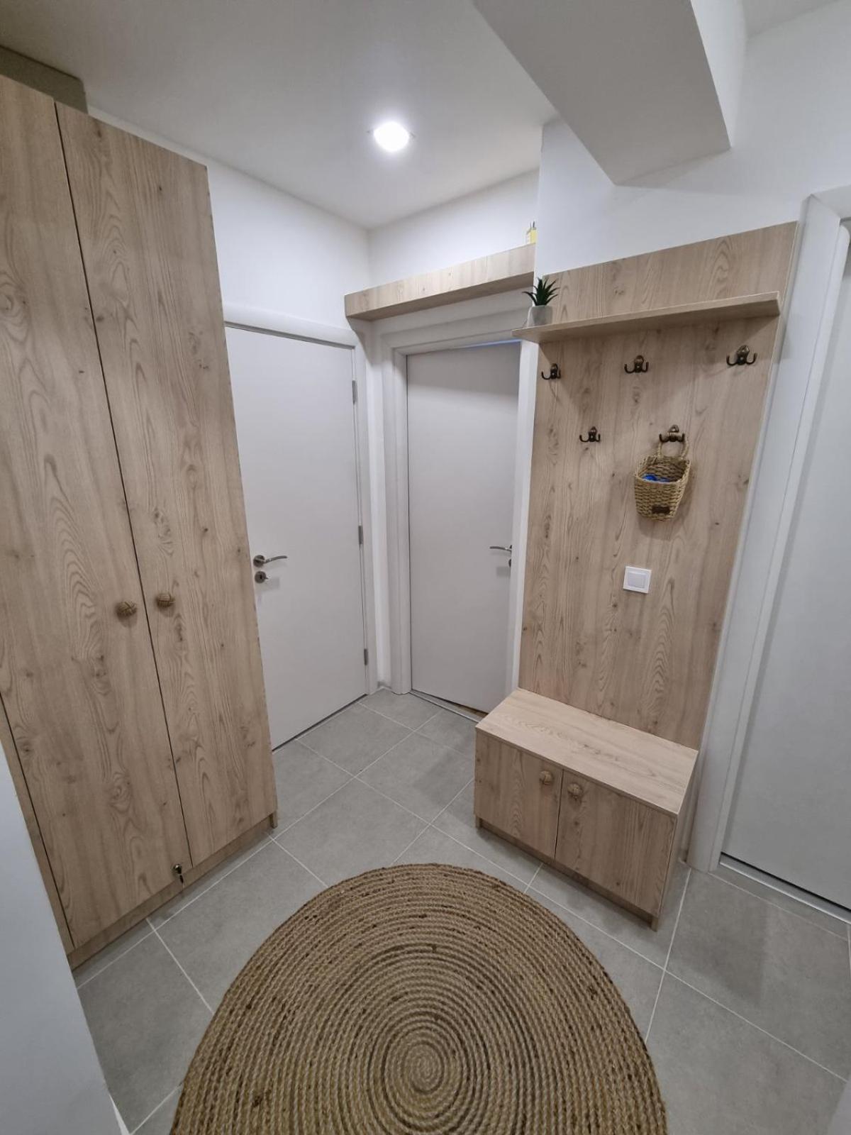 Apartment Polina - 2Bd Next To Sea Garden 바르나 외부 사진