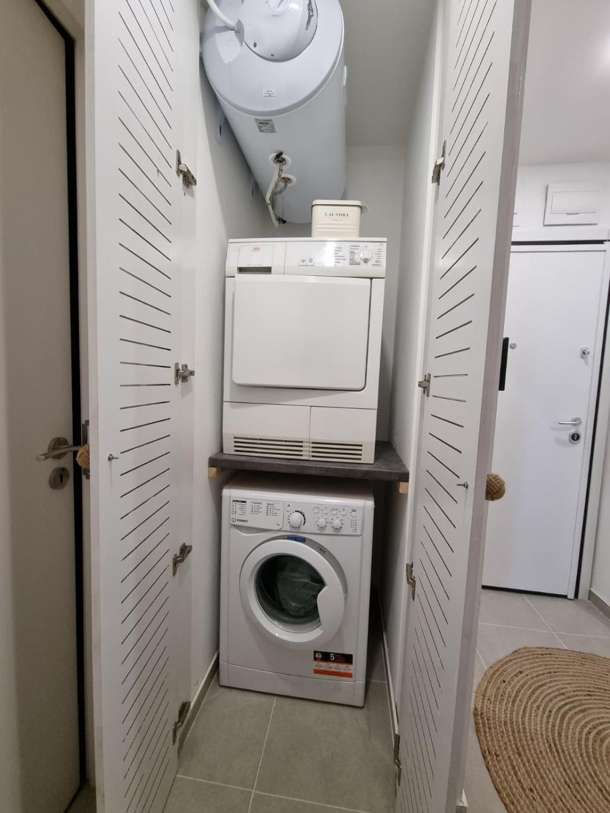 Apartment Polina - 2Bd Next To Sea Garden 바르나 외부 사진