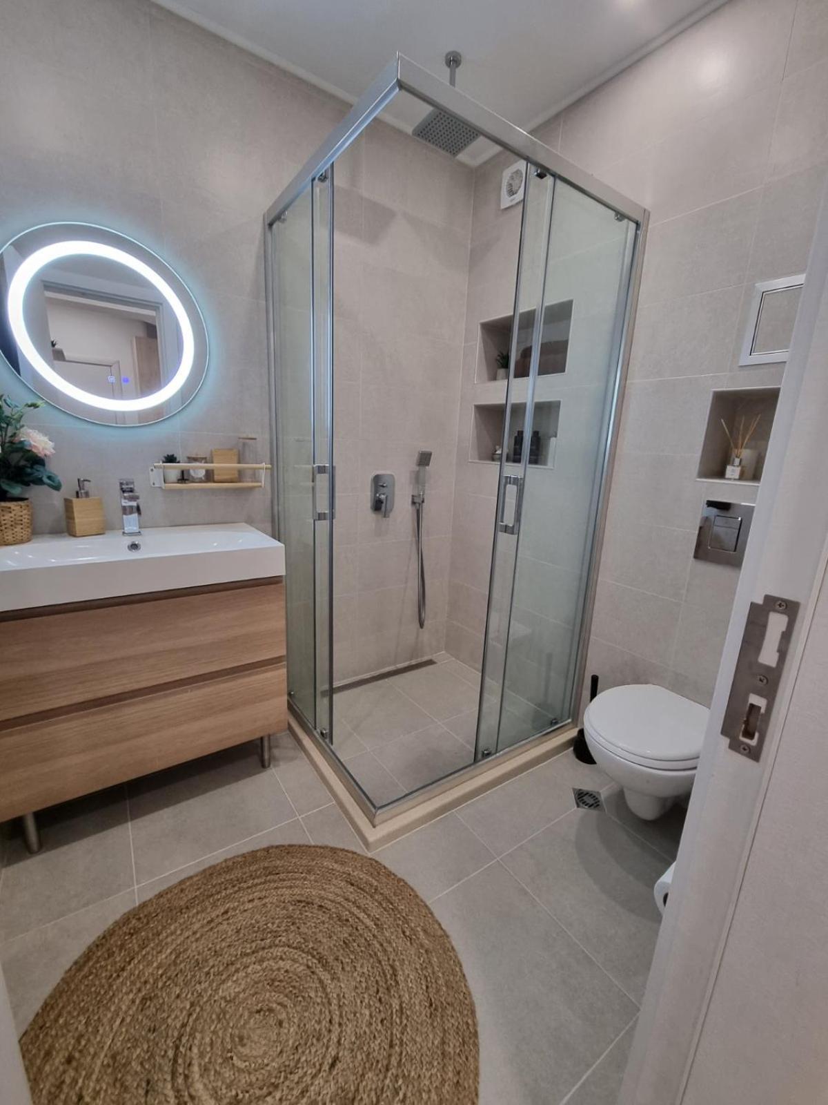 Apartment Polina - 2Bd Next To Sea Garden 바르나 외부 사진